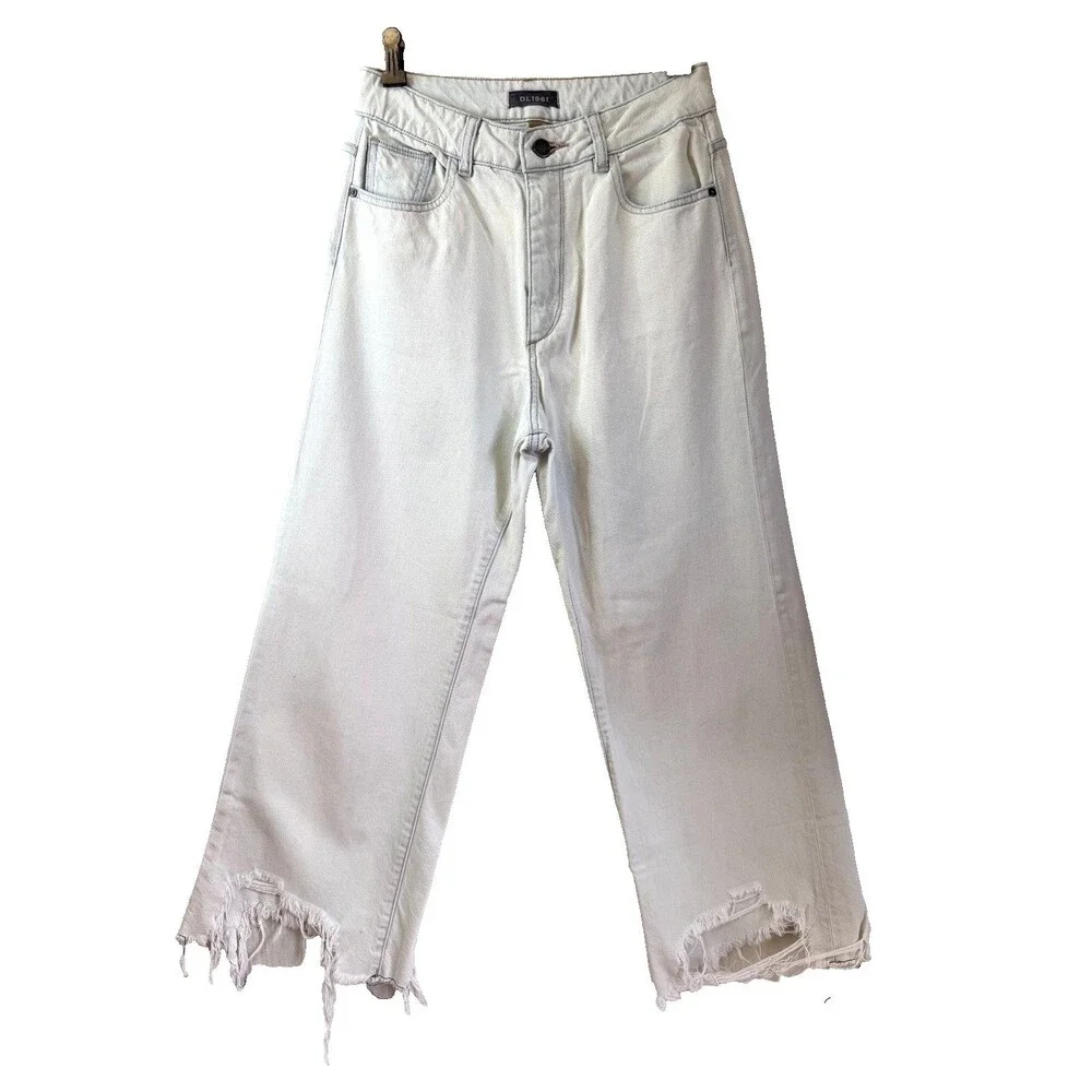DL1961 Light Blue Wide Leg Cropped Jeans Distressed Frayed Hem High Rise Size 26